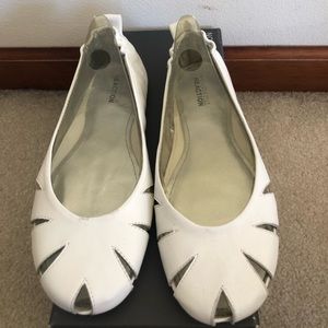 White flats by Kenneth Cole Reaction